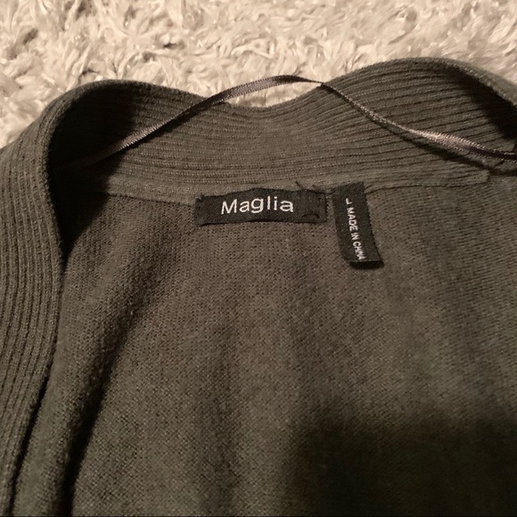 Cardigan - Picture 2 of 2